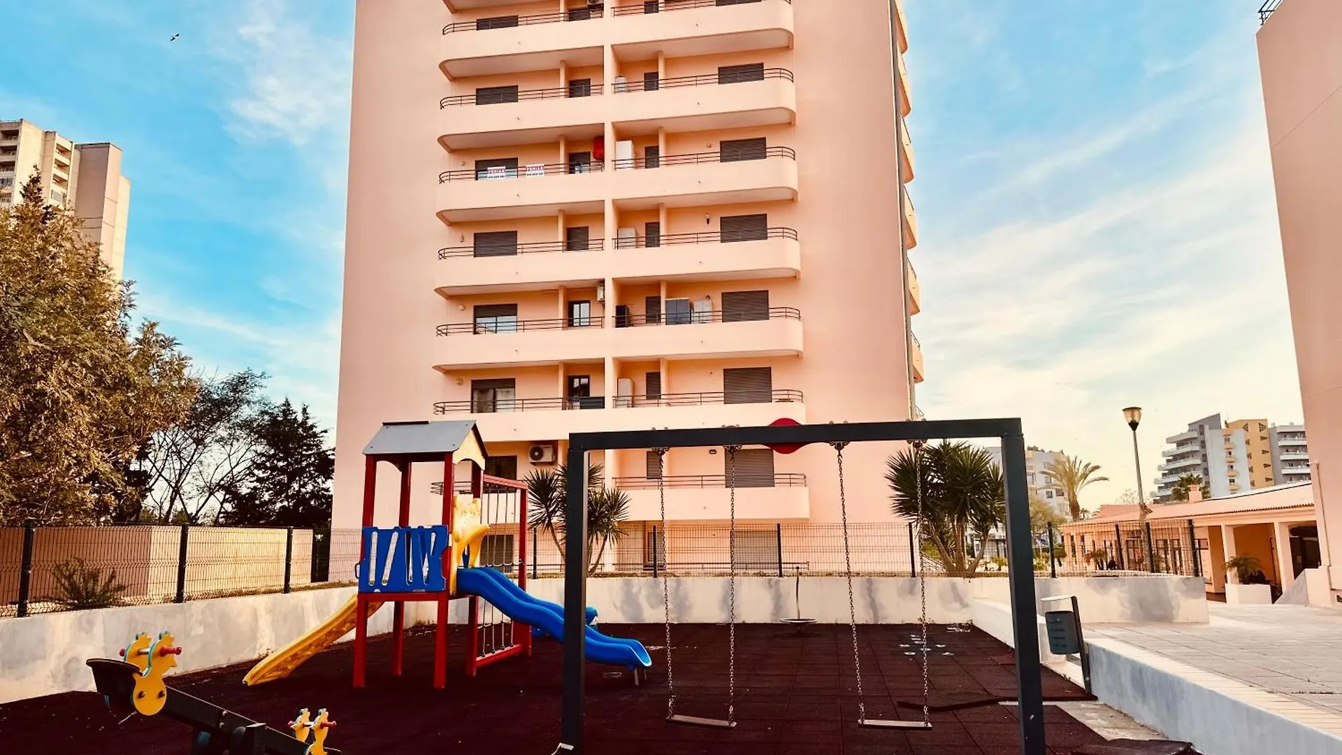Paradise Sunshine Studio Portimao Apartment
